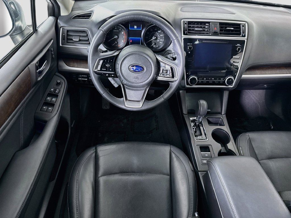 Used 2019 Subaru Outback 2.5i Limited w/ Popular Package #2 AWD/4WD image 3