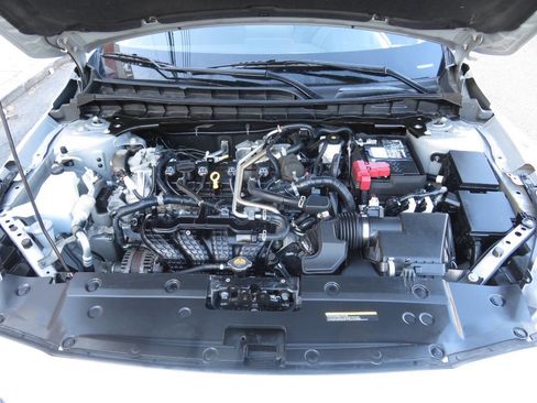 Used 2022 Nissan Altima 2.5 SV image 38