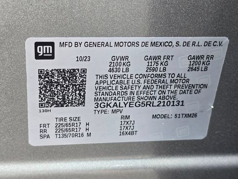Used 2024 GMC Terrain AT4 w/ LPO, Floor Liner Package AWD/4WD image 32