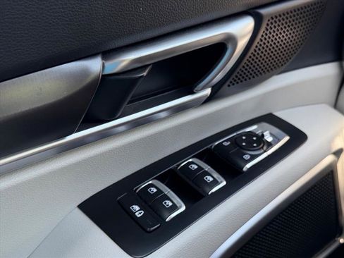 New 2025 Kia Telluride S AWD/4WD image 22