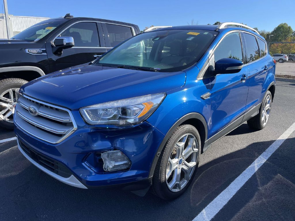 Used 2019 Ford Escape Titanium FWD image 4