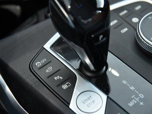 Used 2021 BMW 330e xDrive 330e xDrive w/ Premium Package image 16