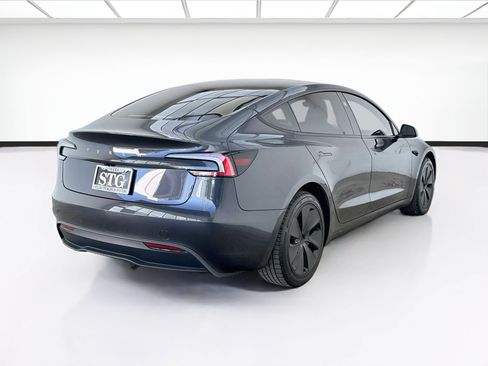Used 2025 Tesla Model 3 Long Range RWD image 4