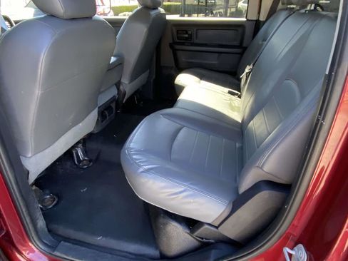 Used 2014 RAM 3500 Tradesman image 8