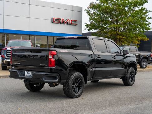 Used 2023 Chevrolet Silverado 1500 Custom Trail Boss AWD/4WD image 5