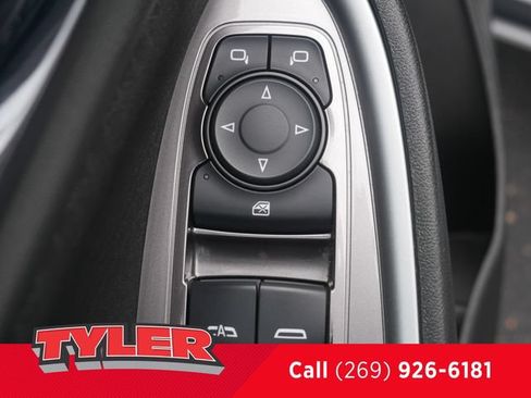 Used 2024 Chevrolet Malibu LT FWD image 21