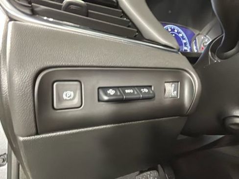 Used 2024 Buick Enclave Avenir w/ Trailering Package, 5000 lbs. AWD/4WD image 20
