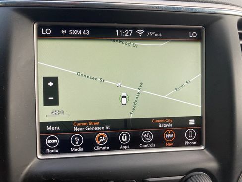 Used 2018 Jeep Grand Cherokee Limited AWD/4WD image 23