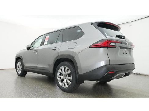 New 2026 Toyota Grand Highlander Limited image 21