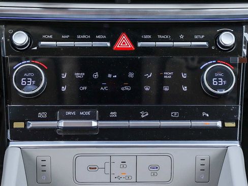 New 2026 Hyundai Santa Fe Calligraphy AWD/4WD image 18