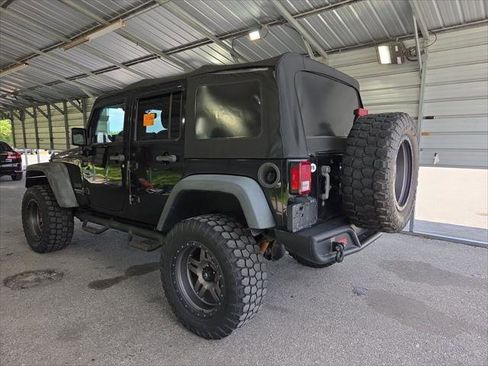 Used 2015 Jeep Wrangler Unlimited Sport w/ Quick Order Package 24S AWD/4WD image 4
