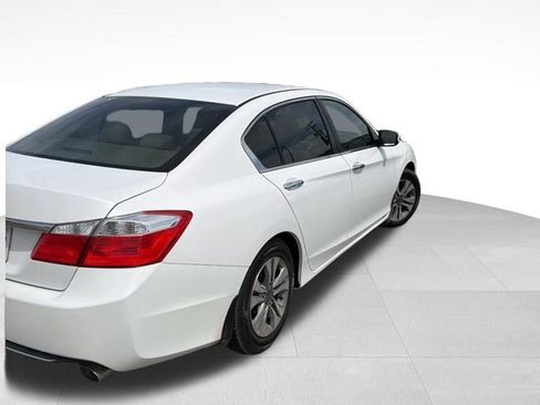 Used 2015 Honda Accord LX image 10