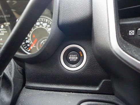 Used 2022 RAM 2500 Big Horn w/ Night Edition image 24