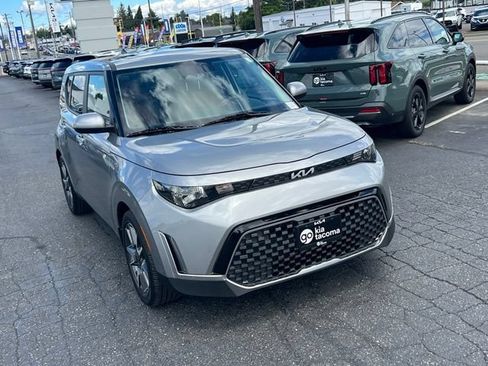 Certified 2024 Kia Soul EX w/ Option Group 015 FWD image 5