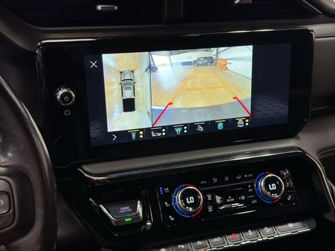 Used 2022 GMC Sierra 1500 AT4 w/ AT4 Premium Package image 25