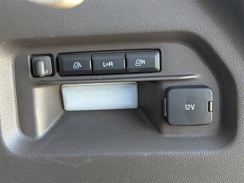 Used 2020 Ford Explorer Platinum w/ Premium Technology Package image 13