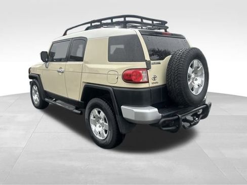 Used 2008 Toyota FJ Cruiser 4WD image 7