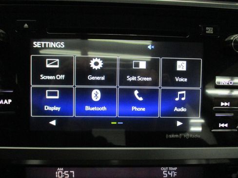 Used 2017 Subaru Legacy 2.5i Sport image 29