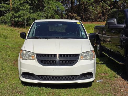 Used 2013 RAM C/V Tradesman FWD image 4
