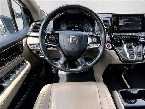 Used 2024 Honda Odyssey Touring image 7