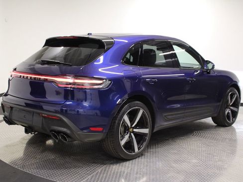 Certified 2026 Porsche Macan AWD/4WD image 7