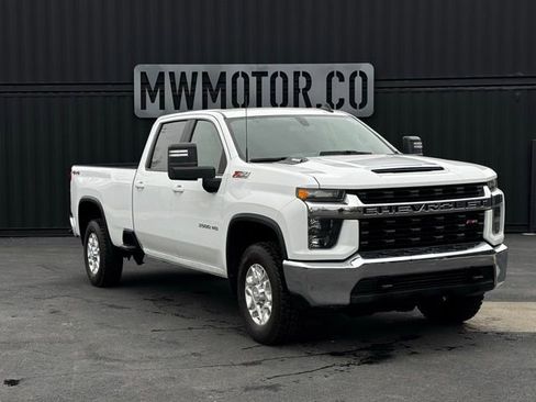 Used 2020 Chevrolet Silverado 3500 LT image 1
