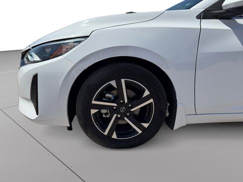 Used 2024 Nissan Sentra SV image 9
