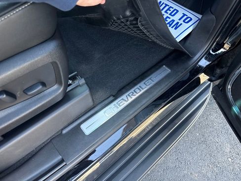 Used 2019 Chevrolet Tahoe LT image 54