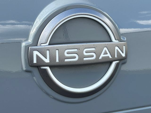 Used 2023 Nissan Rogue SL AWD/4WD image 45
