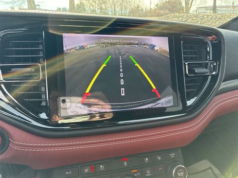 Used 2021 Dodge Durango SRT Hellcat w/ Premium Interior Group image 16