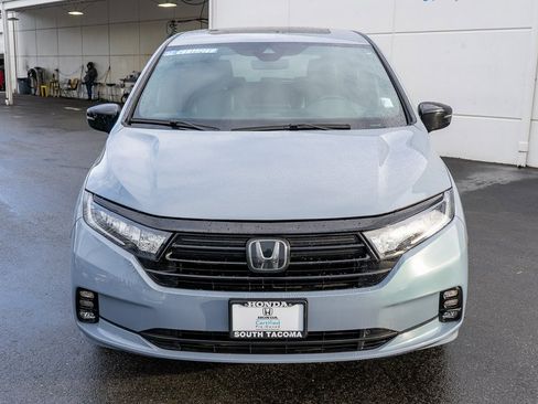 Certified 2023 Honda Odyssey Sport image 4