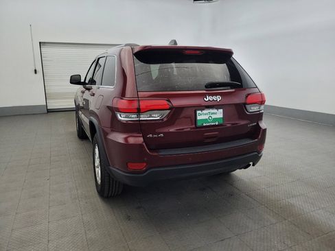 Used 2020 Jeep Grand Cherokee Laredo AWD/4WD image 6