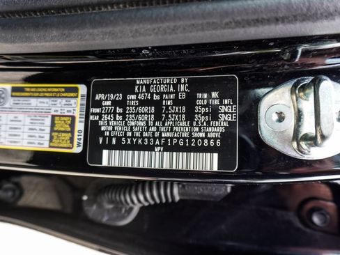 Used 2023 Kia Sportage EX FWD image 40