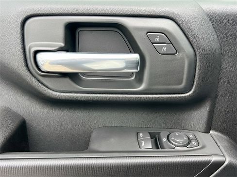 New 2026 GMC Sierra 2500 Pro w/ Convenience Package image 13