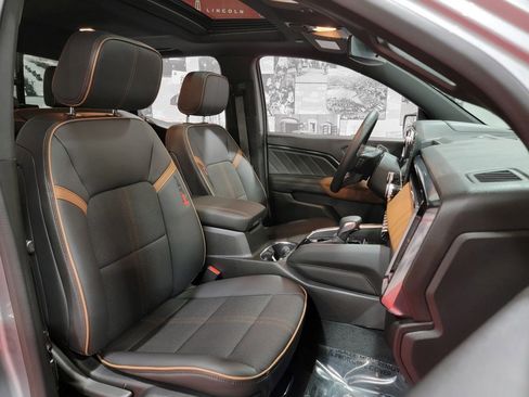 Certified 2024 GMC Canyon AT4 w/ Technology Package image 27