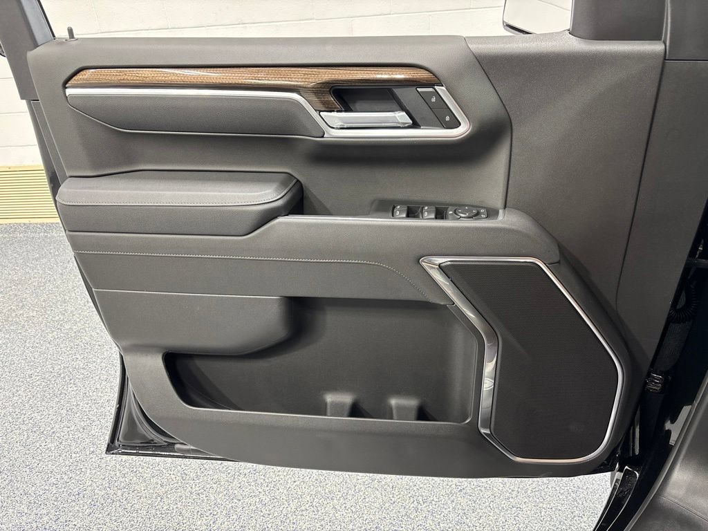 New 2026 Chevrolet Silverado 1500 RST AWD/4WD image 31