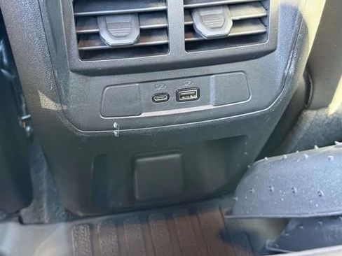 Used 2023 Chevrolet Colorado Z71 w/ Z71 Convenience Package 2 AWD/4WD image 13