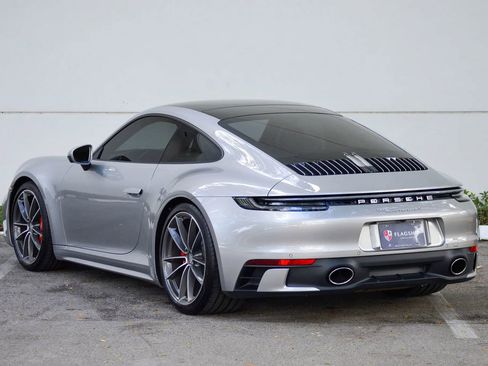 Used 2024 Porsche 911 Carrera 4S image 9