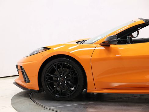 Used 2023 Chevrolet Corvette Stingray Coupe w/ 1LT image 10