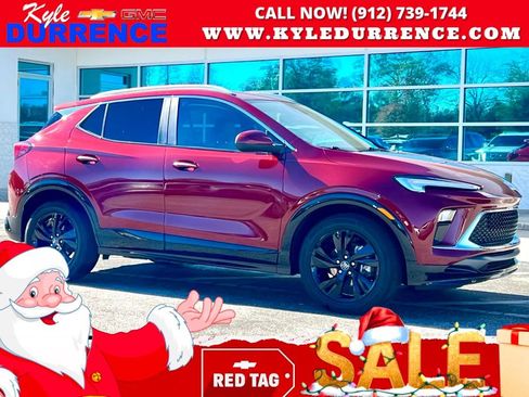 Used 2024 Buick Encore GX Sport Touring image 1