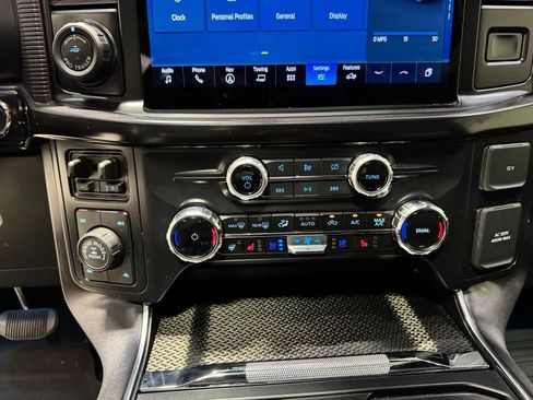 Used 2024 Ford F150 Raptor w/ Equipment Group 803A Raptor R AWD/4WD image 21