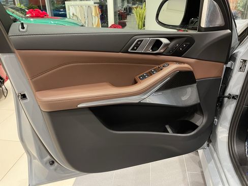 New 2026 BMW X5 M60i image 10