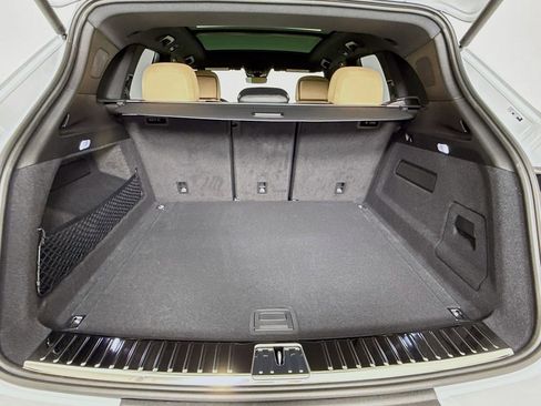 New 2026 Porsche Cayenne image 29