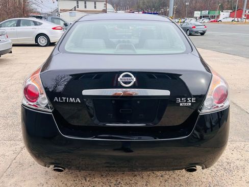 Used 2007 Nissan Altima 3.5 SE w/ Emergency Aid Pkg image 8