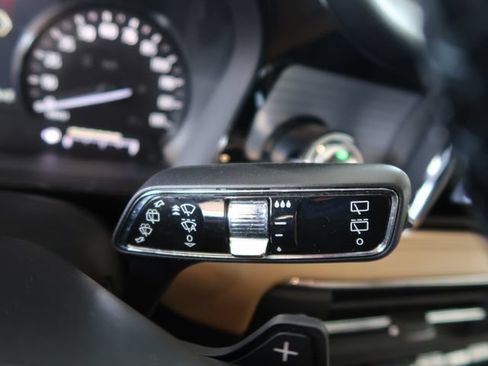 Used 2020 Lincoln Corsair Reserve AWD/4WD image 19