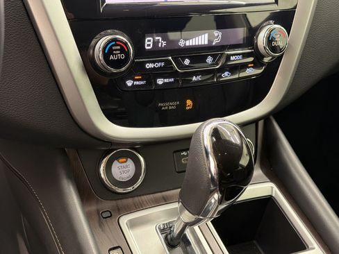 Used 2019 Nissan Murano Platinum w/ Cargo Package FWD image 17