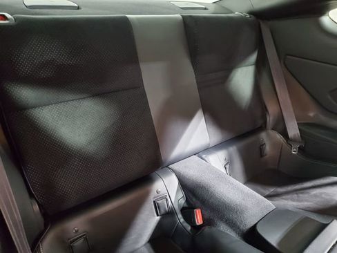 Used 2024 Toyota GR86 Premium image 11