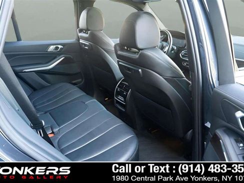Used 2021 BMW X5 xDrive40i w/ Premium Package 2 image 46
