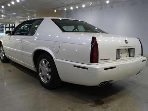 Used 1999 Cadillac Eldorado Touring FWD image 8