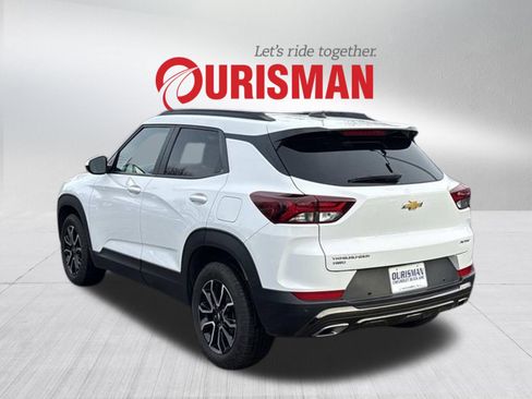 Used 2023 Chevrolet TrailBlazer ACTIV w/ Sun and Liftgate Package image 4